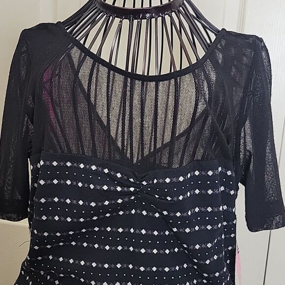Betsy Johnson Black Knit and Sheer Dress Size 10 NWT - Picture 3 of 8